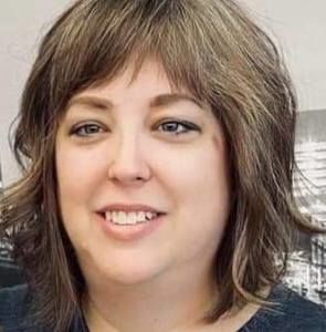 Meet your Posher, Lori